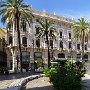 Holzpaletten als Bänke, Palermo